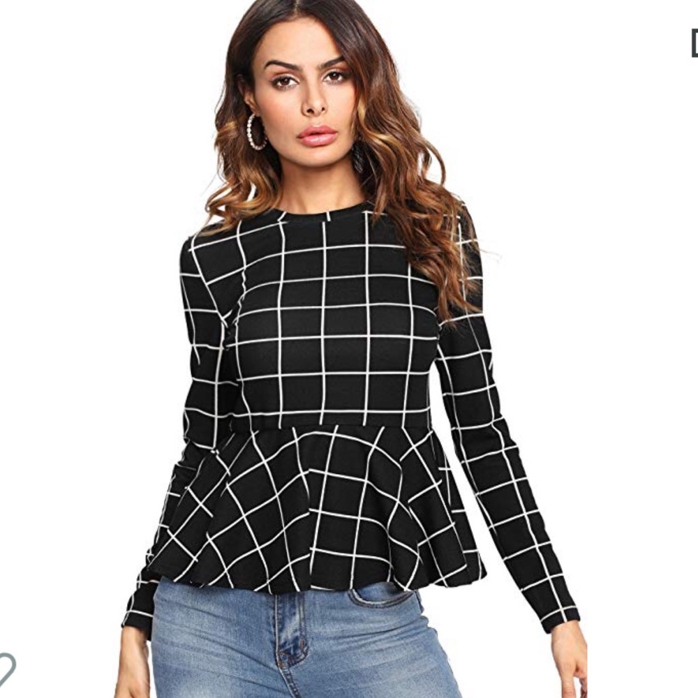 NWOT Romwe Peplum Top